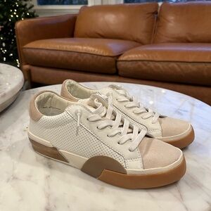 Dolce Vita Zina Lace-up Sneaker Size 5